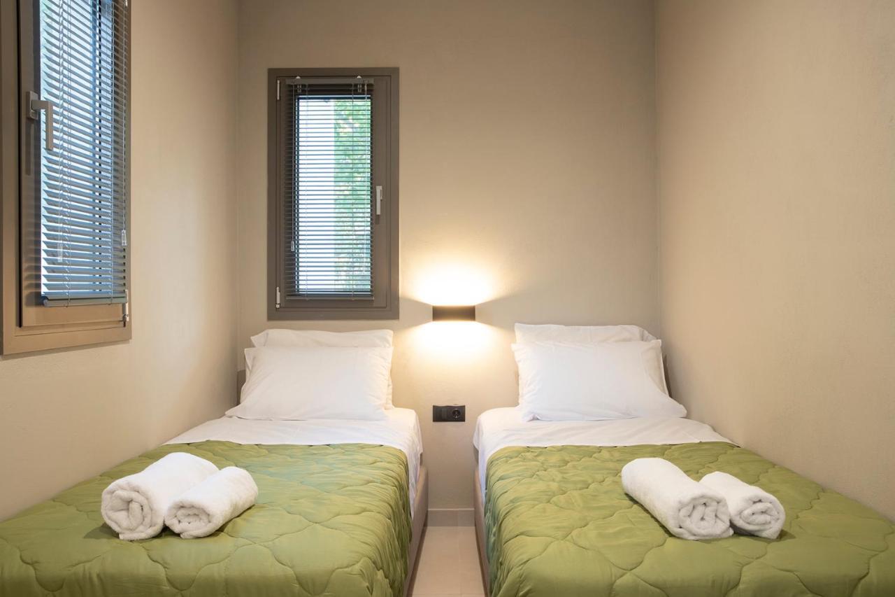 Olympus Suites Paralia Panteleimonos Extérieur photo