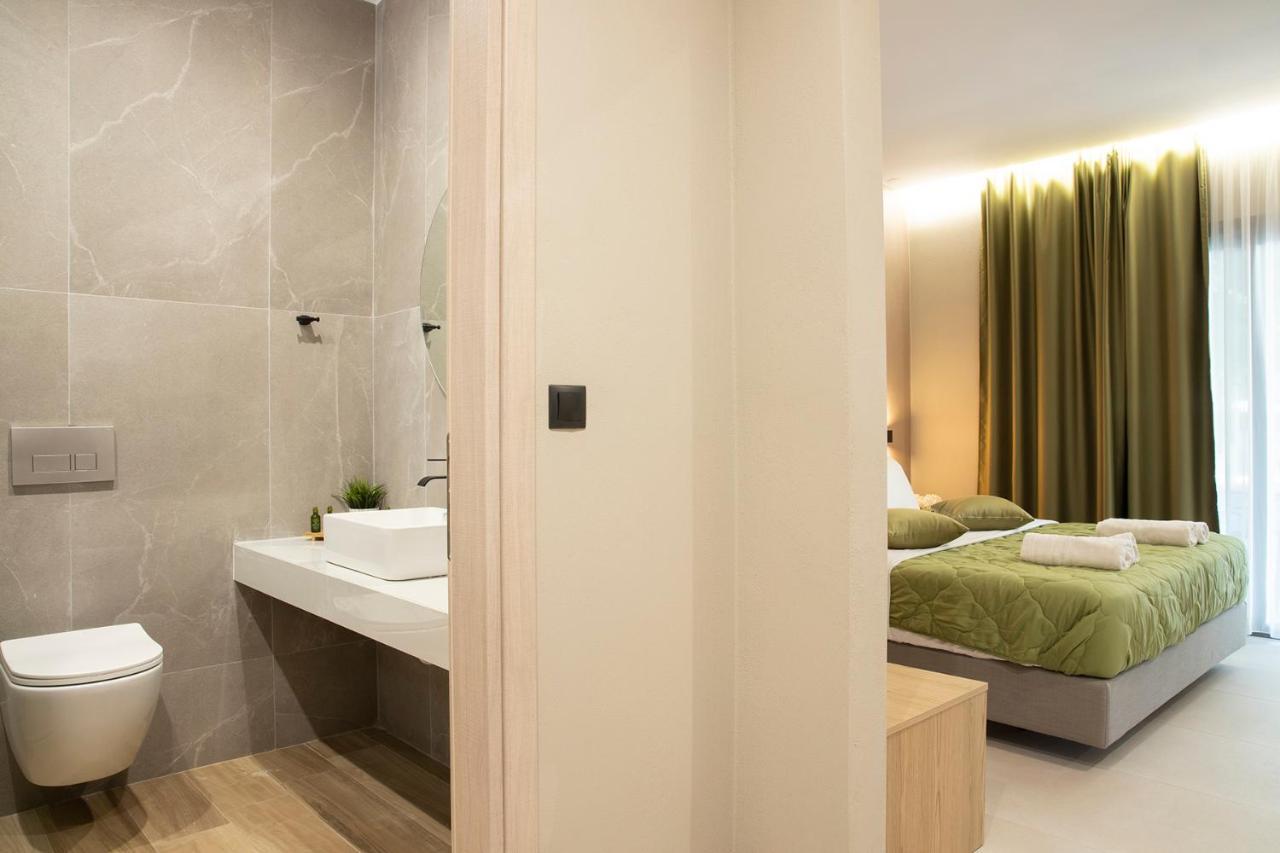 Olympus Suites Paralia Panteleimonos Extérieur photo