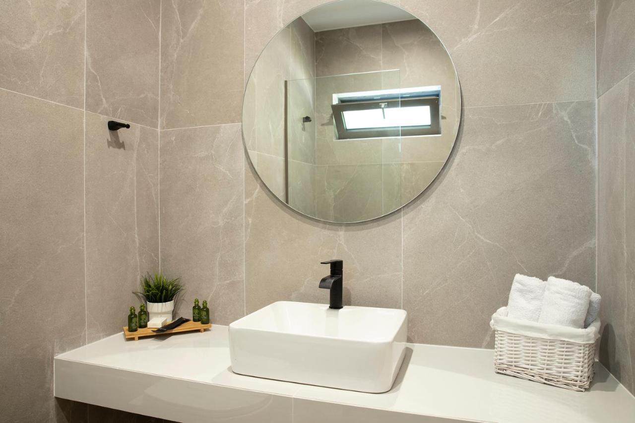 Olympus Suites Paralia Panteleimonos Extérieur photo