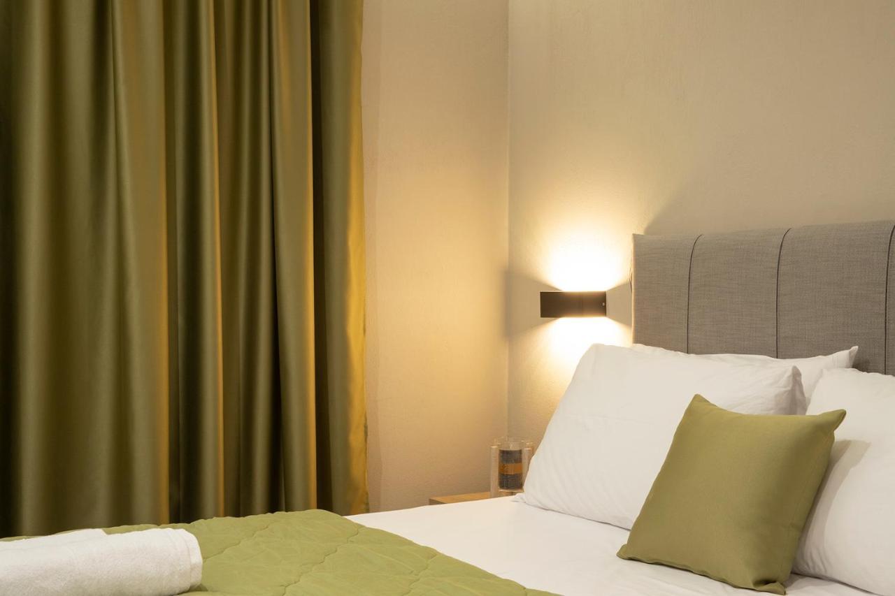 Olympus Suites Paralia Panteleimonos Extérieur photo