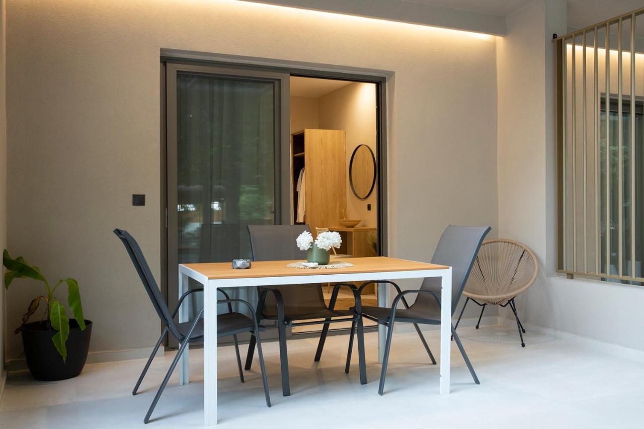 Olympus Suites Paralia Panteleimonos Extérieur photo